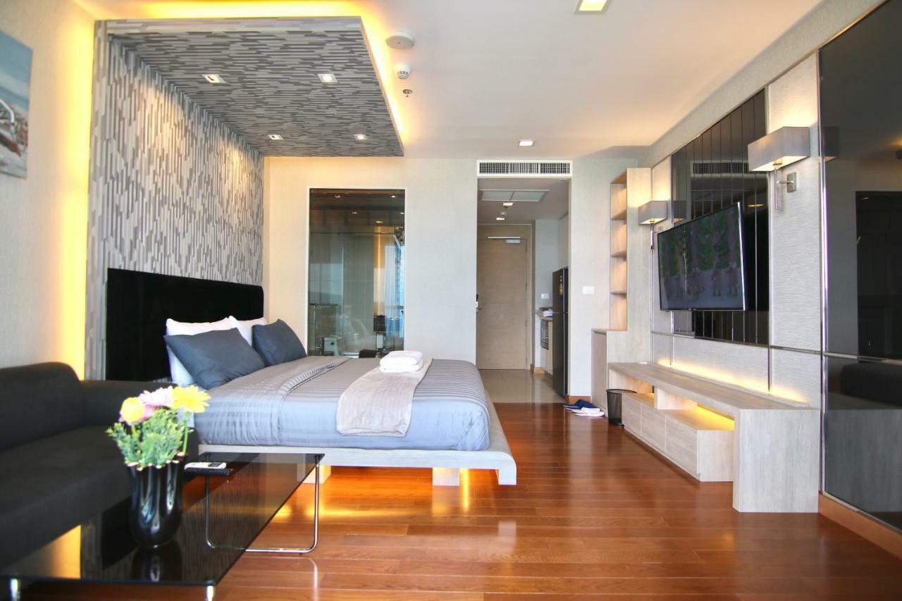 Luxurious Beachfront Pattaya Exteriér fotografie